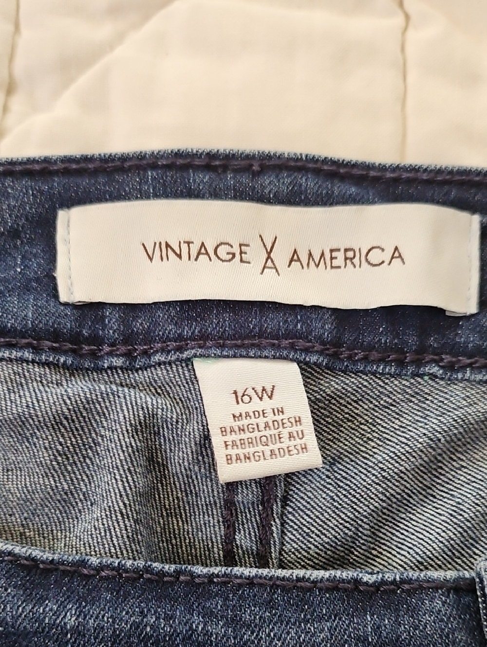 Vintage America - High Rise Capris - Size 16W - Picture 7 of 9